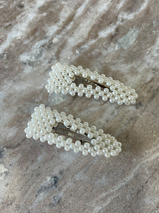Pearl Barrette