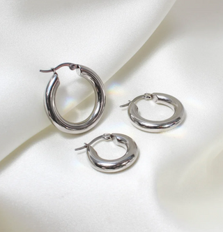 Medium Hoop Earrings - Silver