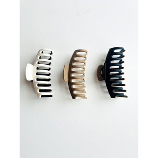 Split Color Claw Clip - Brown/White